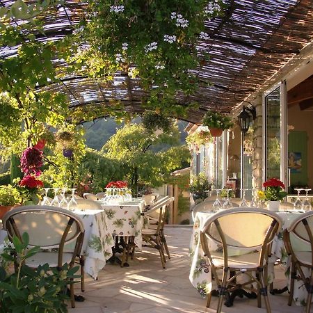 Le Grand Jardin Panzió Lafare Kültér fotó