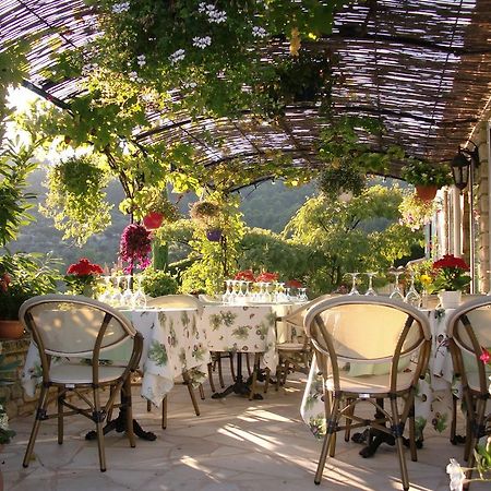 Le Grand Jardin Panzió Lafare Kültér fotó