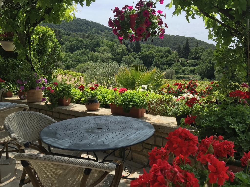 Le Grand Jardin Panzió Lafare Kültér fotó