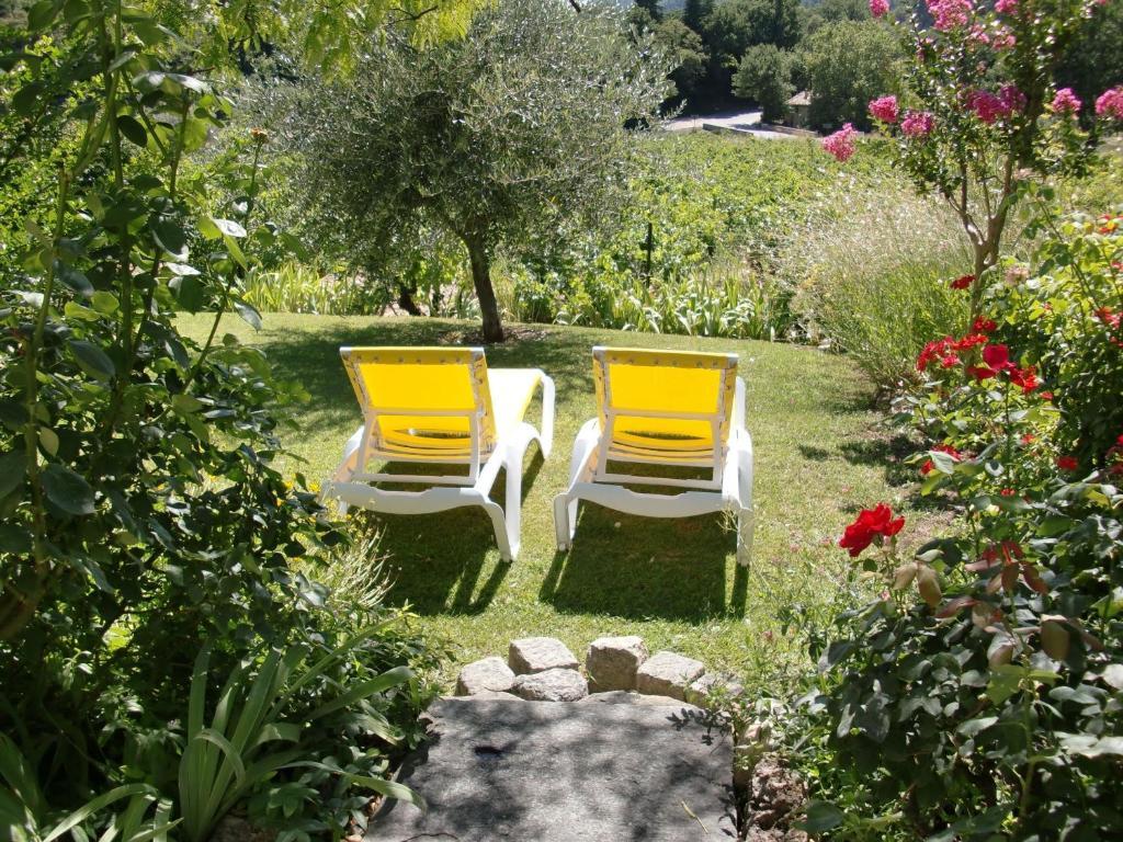 Le Grand Jardin Panzió Lafare Kültér fotó